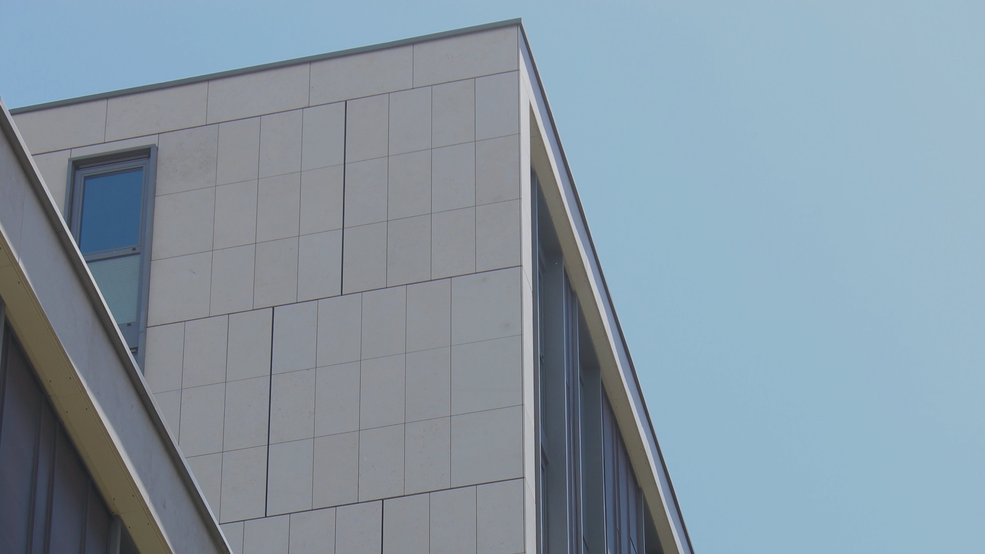 facades contractors uk